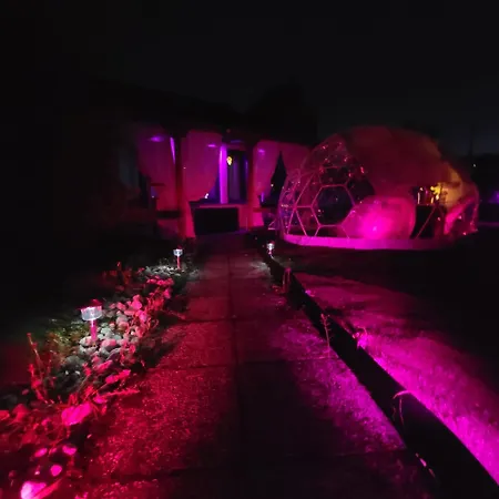 Balneo, Sauna Et De Nombreuses Surprises * روان