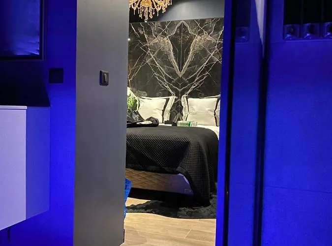 Balneo, Sauna Et De Nombreuses Surprises * רואן